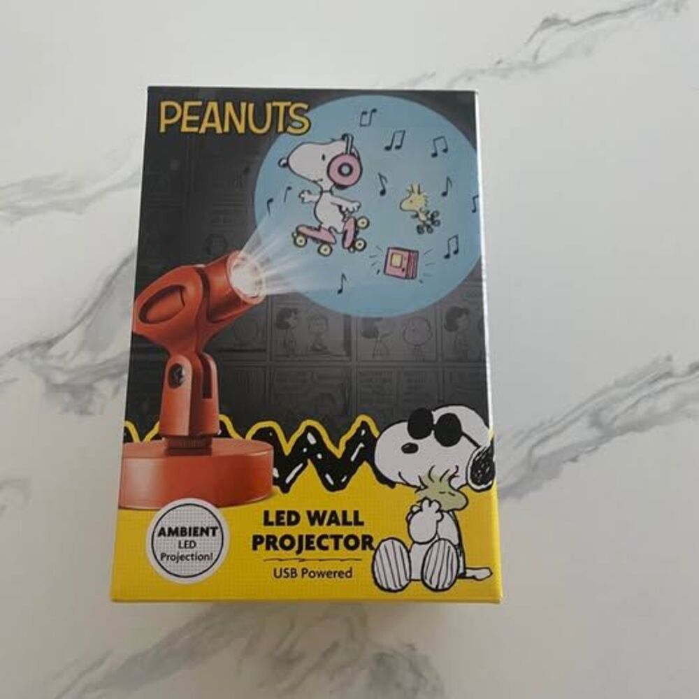 Snoopy projector